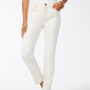 NWT - Chicos The So Slimming Girlfriend Ankle Pant